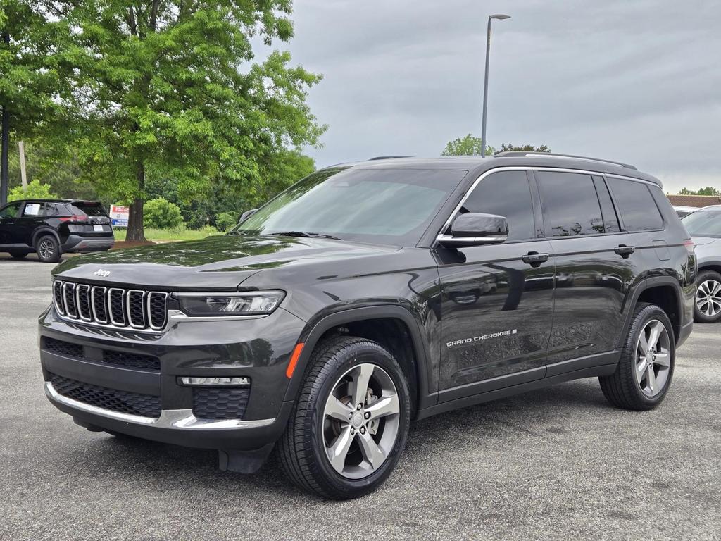 2022 Jeep Cherokee - $26,995
