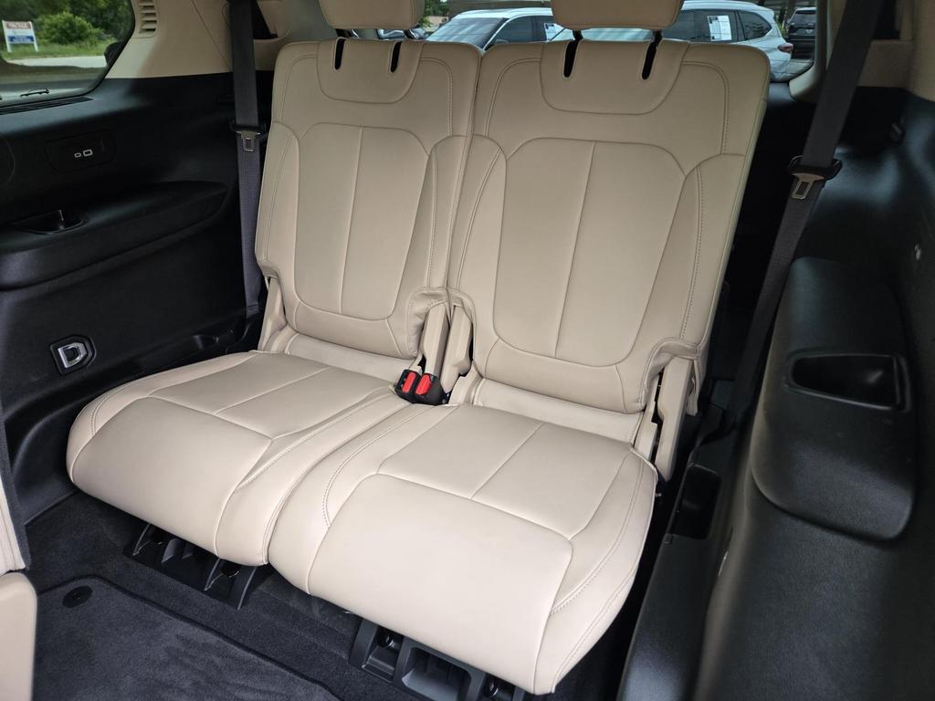 2022 Jeep Cherokee - $26,995