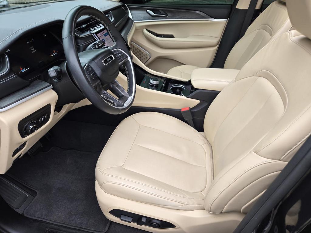 2022 Jeep Cherokee - $26,995