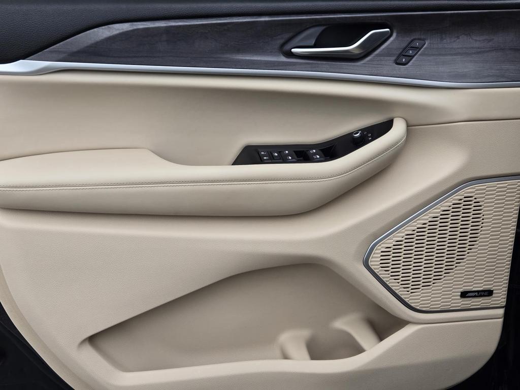 2022 Jeep Cherokee - $26,995
