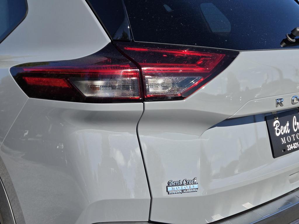 2023 Nissan Rogue - $22,870