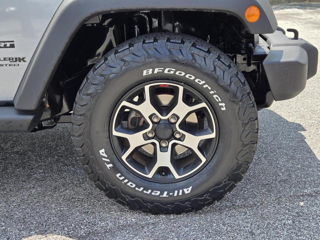 2018 Jeep Wrangler - $17,870