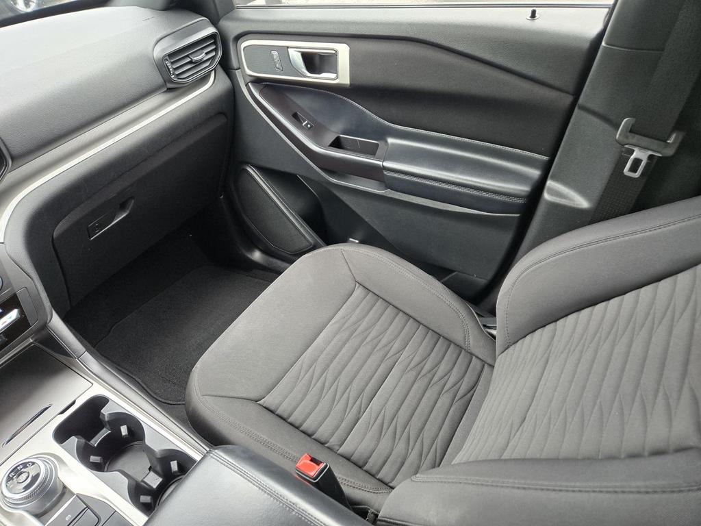 2020 Ford Explorer - $19,995