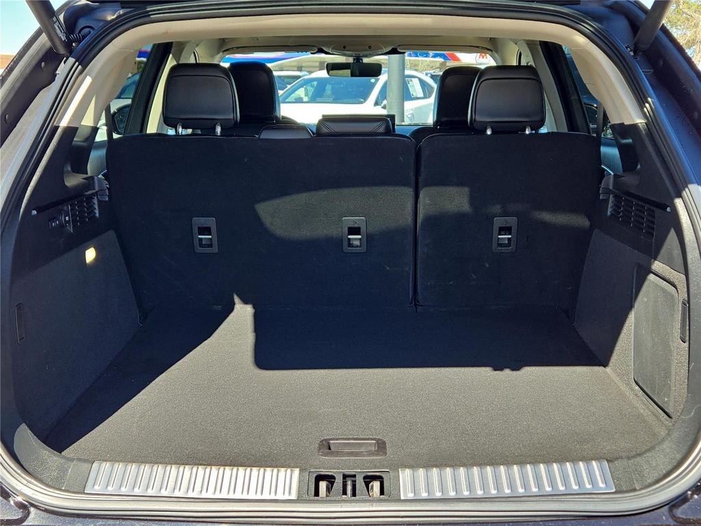 2022 Lincoln Nautilus - $26,995