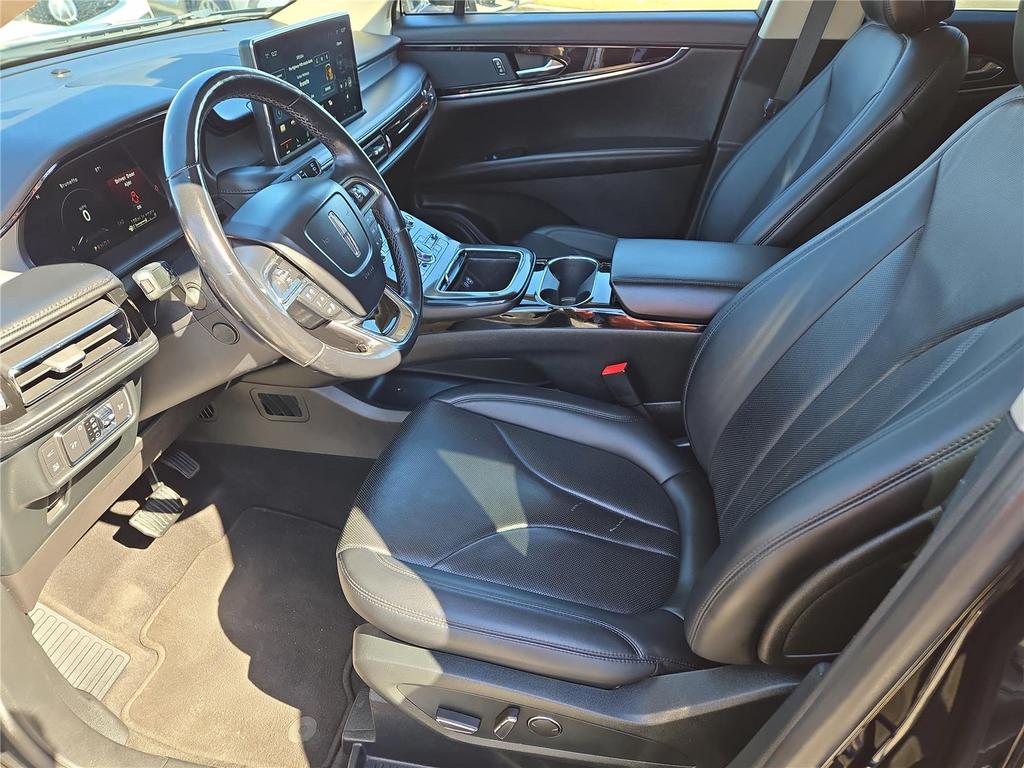 2022 Lincoln Nautilus - $26,995