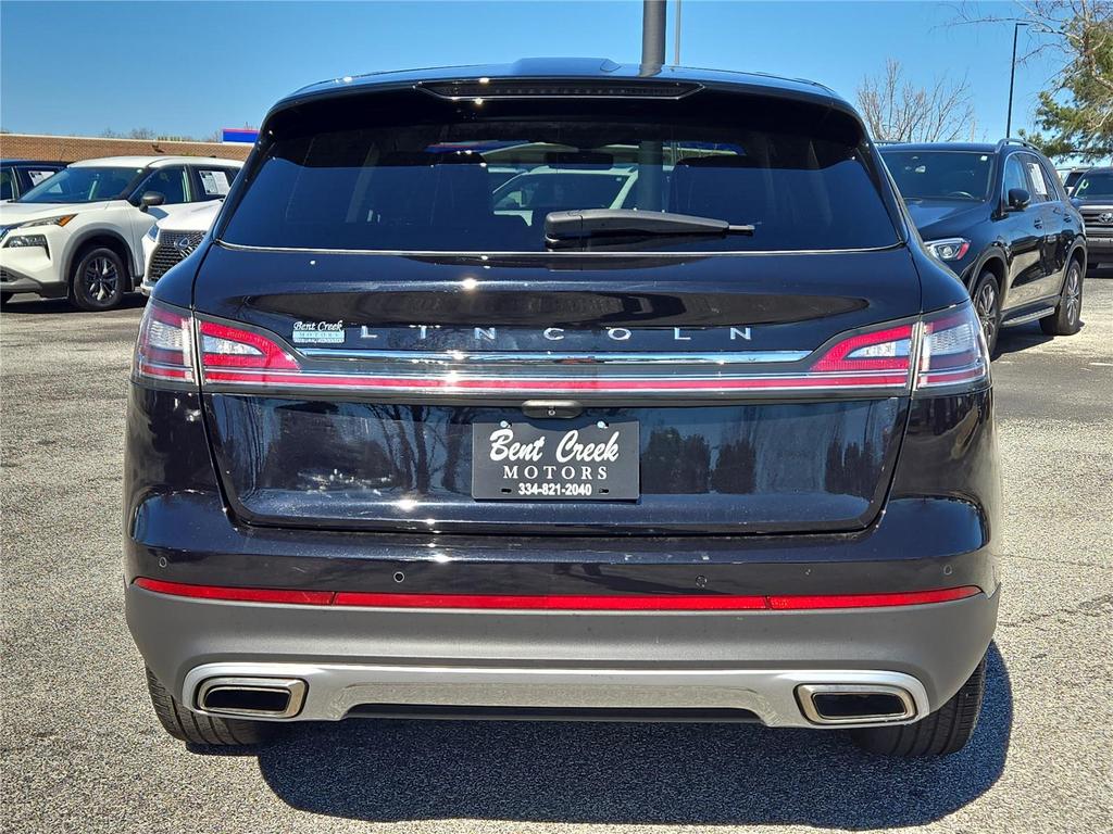 2022 Lincoln Nautilus - $26,995