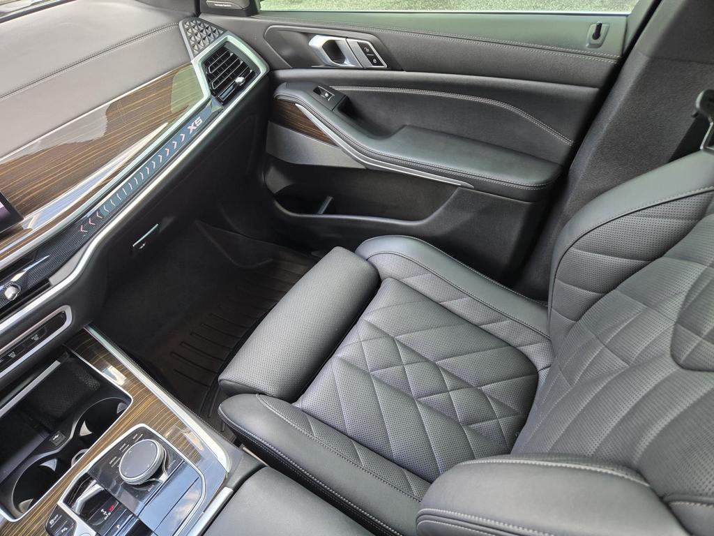 2024 BMW X5 - $42,870