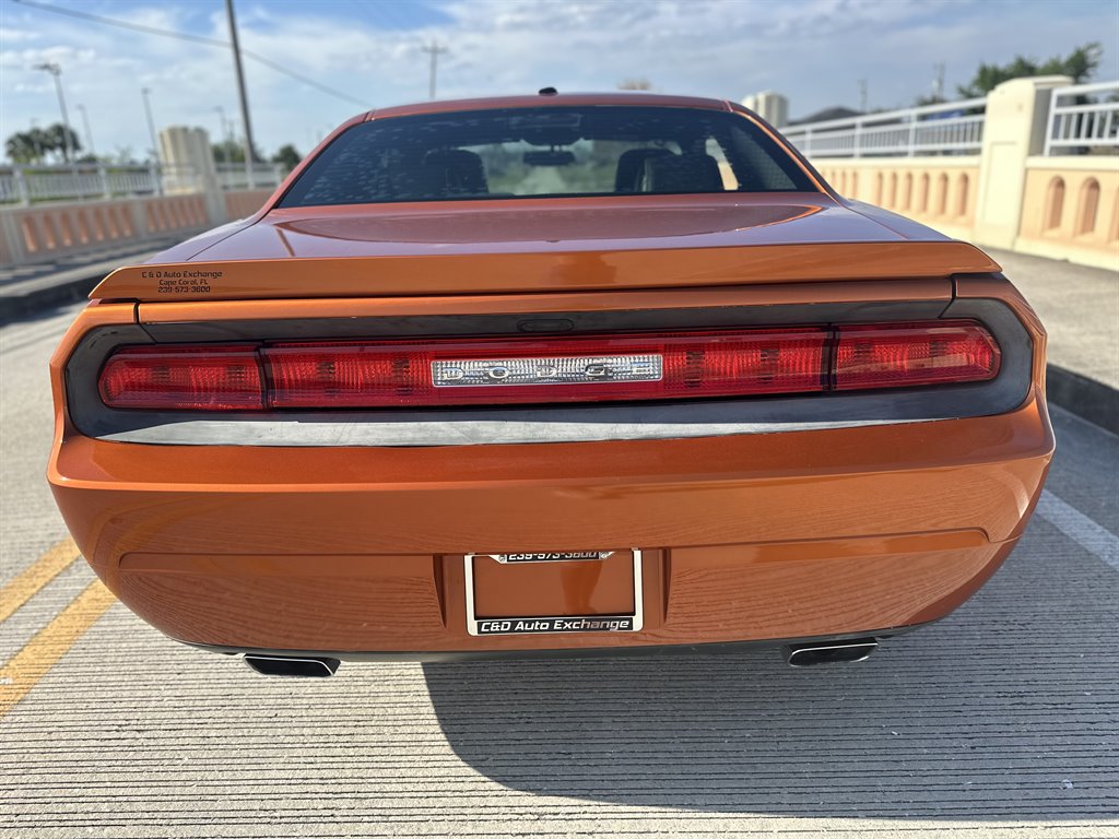 2011 Dodge Challenger R/T photo