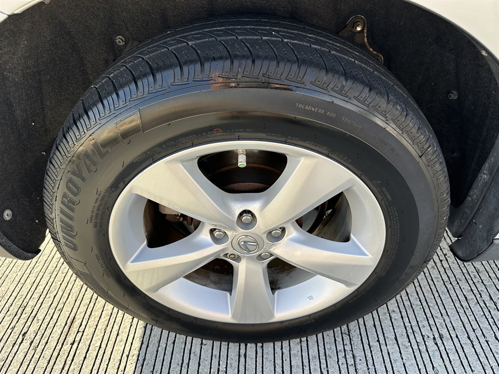 2010 Lexus RX - $10,995