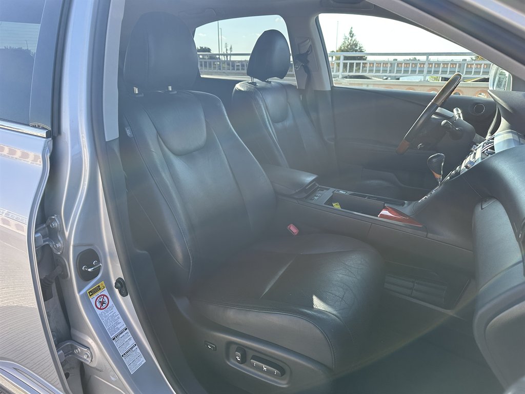 2010 Lexus RX - $10,995