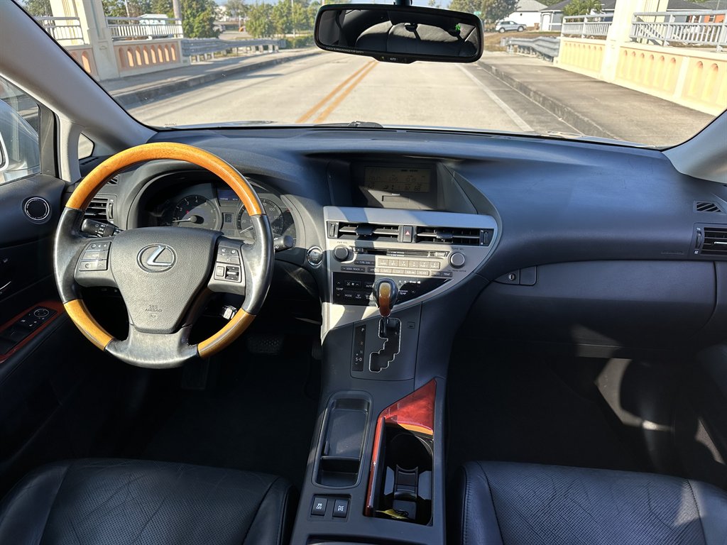 2010 Lexus RX - $10,995