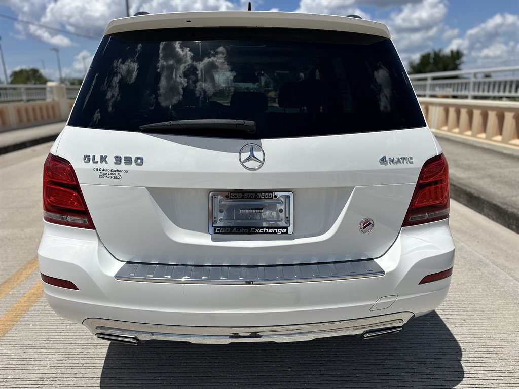2015 Mercedes-Benz GLK-Class - $14,995