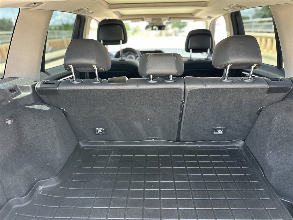 2015 Mercedes-Benz GLK-Class - $14,995