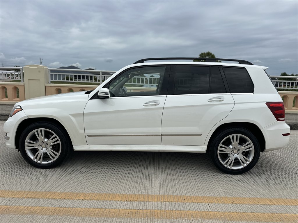 2014 Mercedes-Benz GLK-Class - $10,995