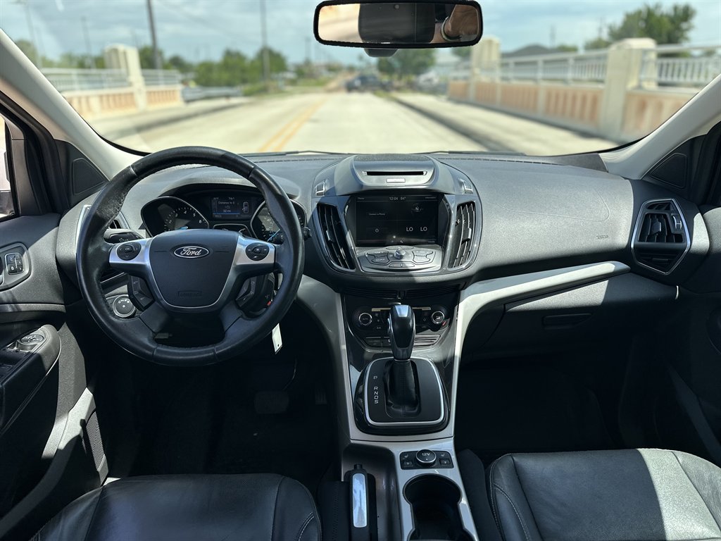 2013 Ford Escape - $6,995