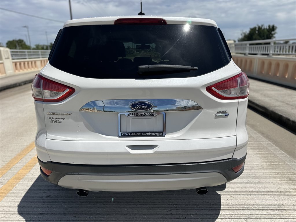 2013 Ford Escape - $6,995