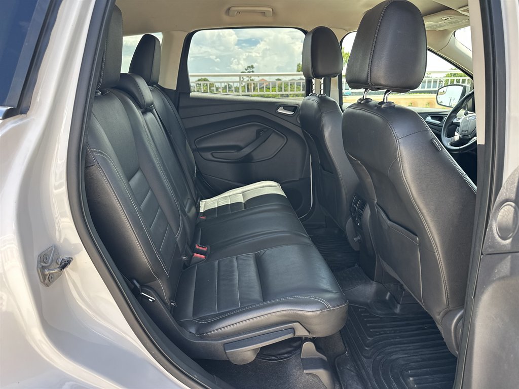 2013 Ford Escape - $6,995