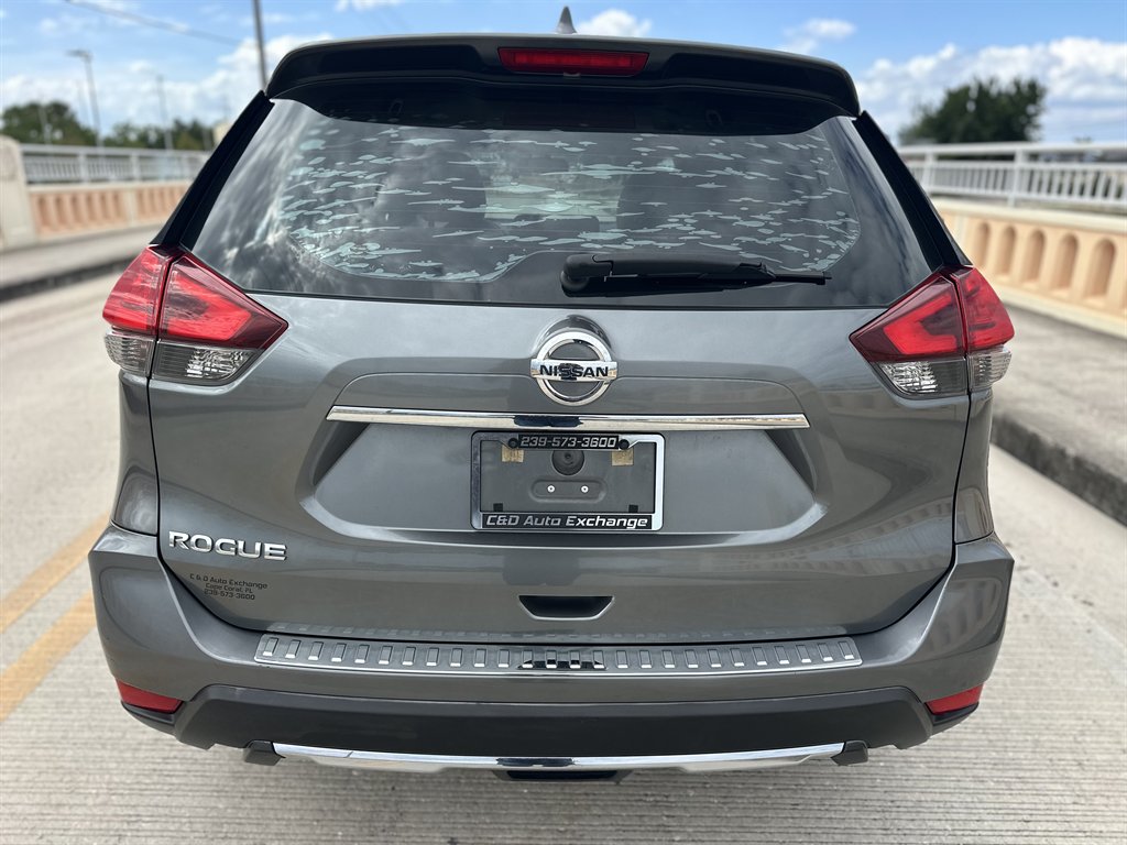2017 Nissan Rogue - $9,995