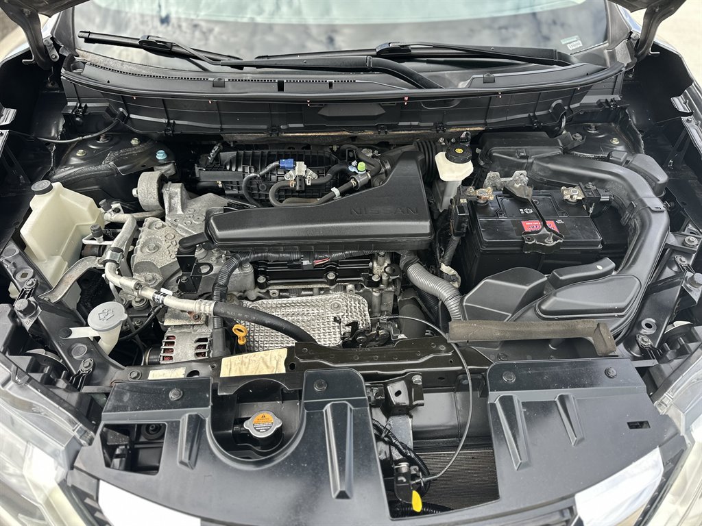 2017 Nissan Rogue - $9,995