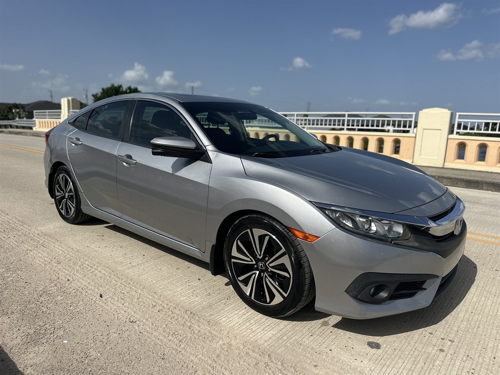2016 Honda Civic - $12,595