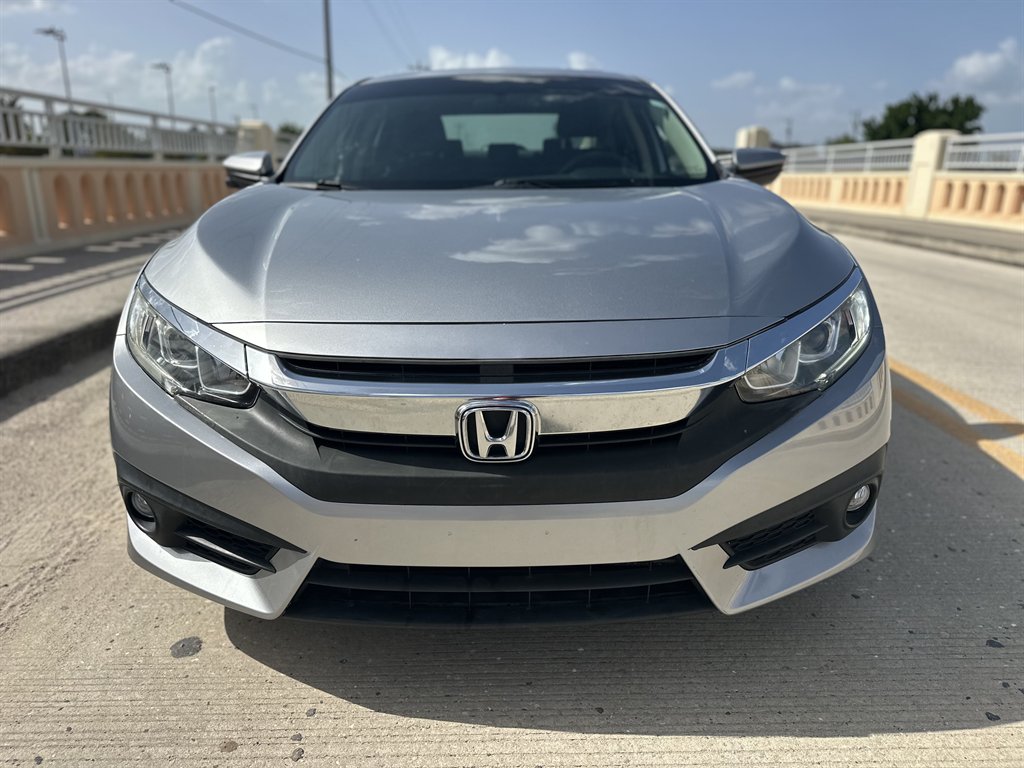 2016 Honda Civic - $12,595