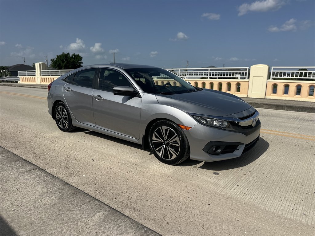 2016 Honda Civic - $12,595