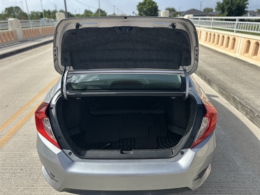2016 Honda Civic - $12,595