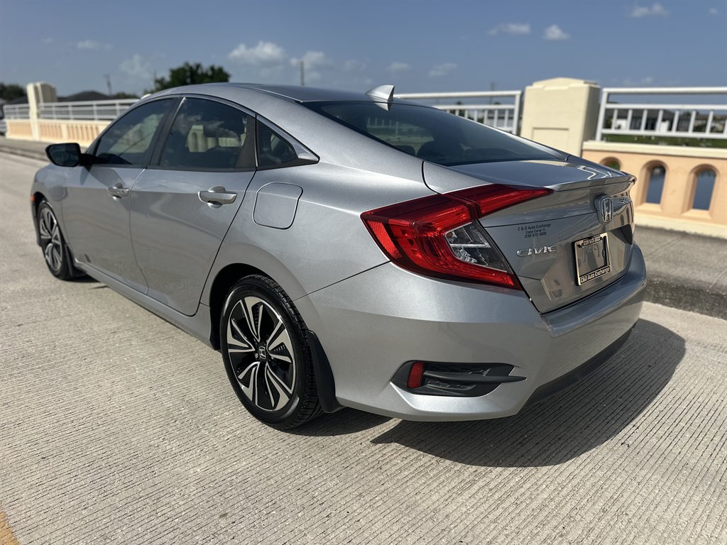 2016 Honda Civic - $12,595