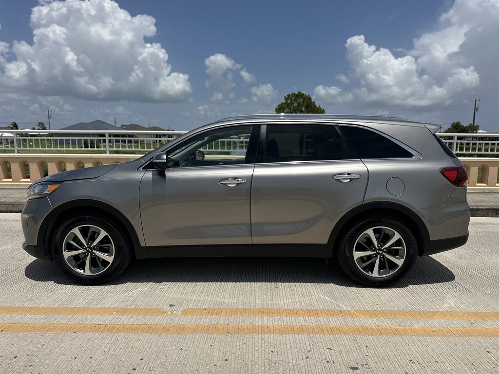 2019 Kia Sorento - $15,595