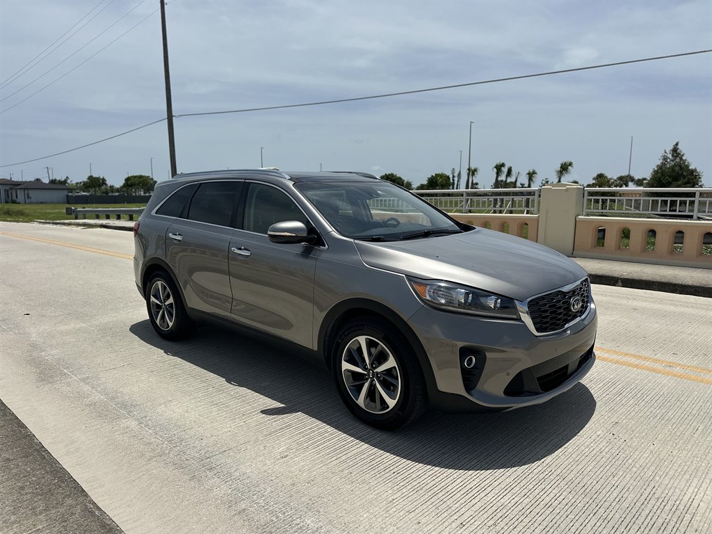 2019 Kia Sorento - $15,595