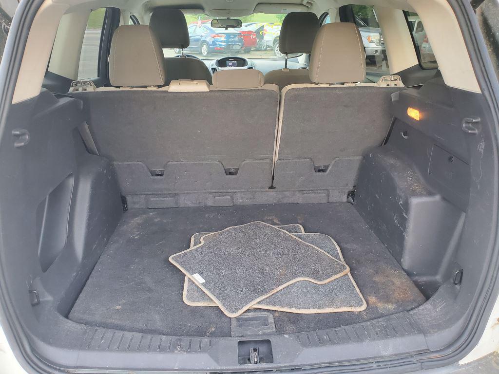 2013 Ford Escape - $10,000