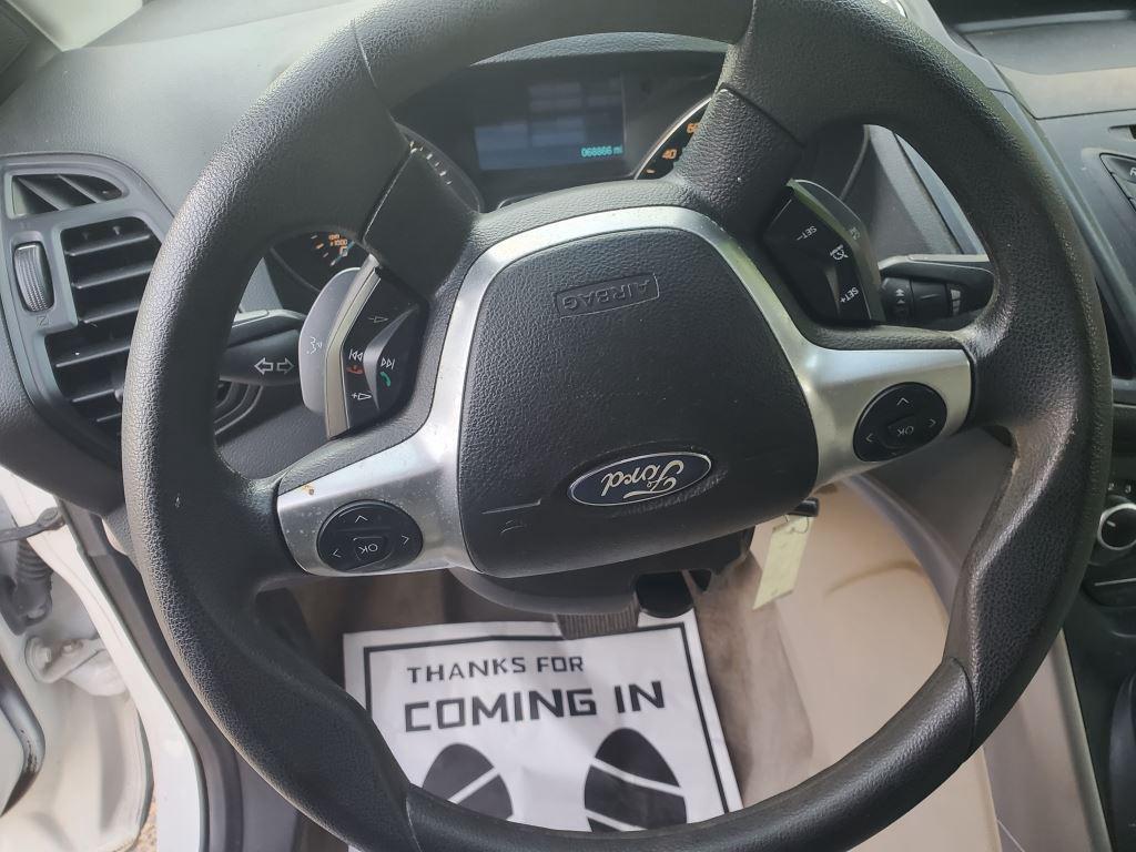 2013 Ford Escape - $10,000