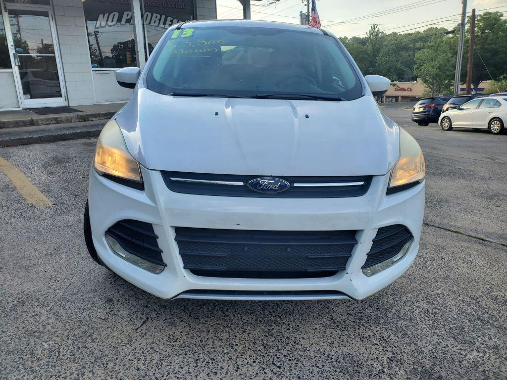 2013 Ford Escape - $10,000