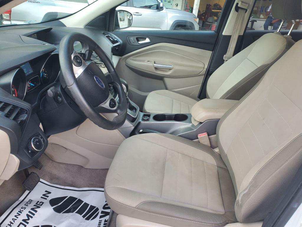 2013 Ford Escape - $10,000