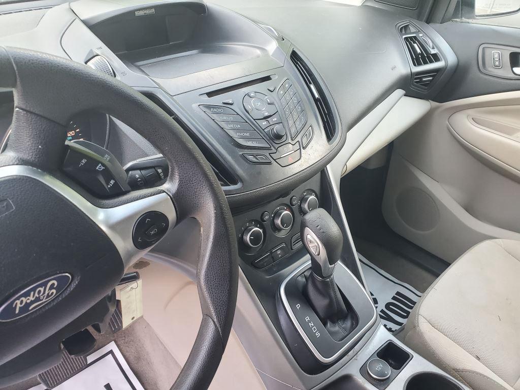 2013 Ford Escape - $10,000