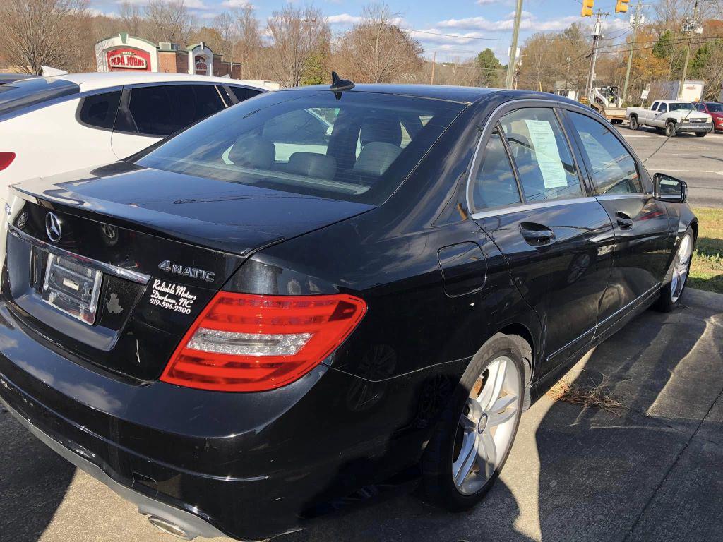 2013 Mercedes-Benz C-Class C300 4MATIC Luxury photo