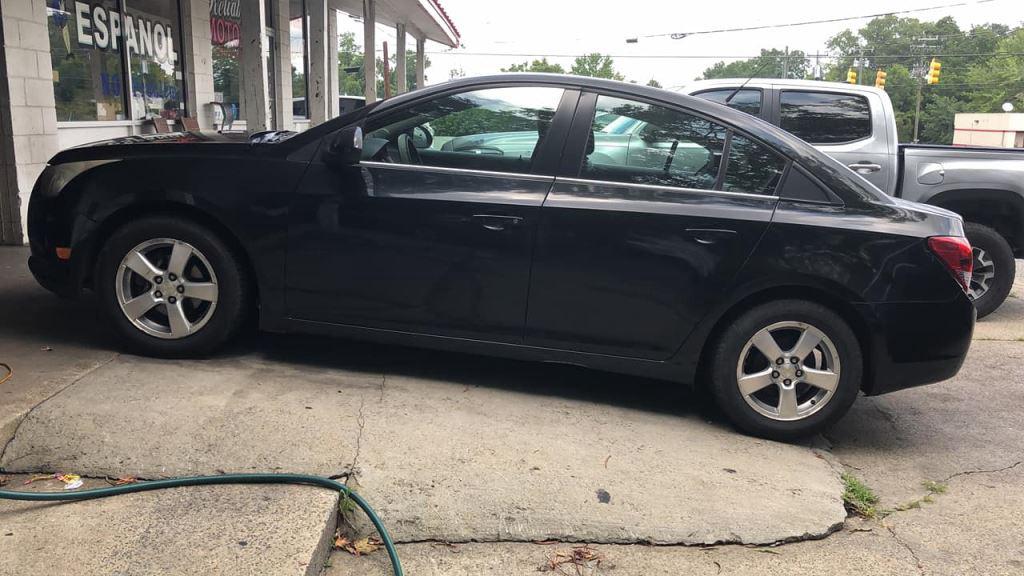 2011 Chevrolet Cruze - $7,000