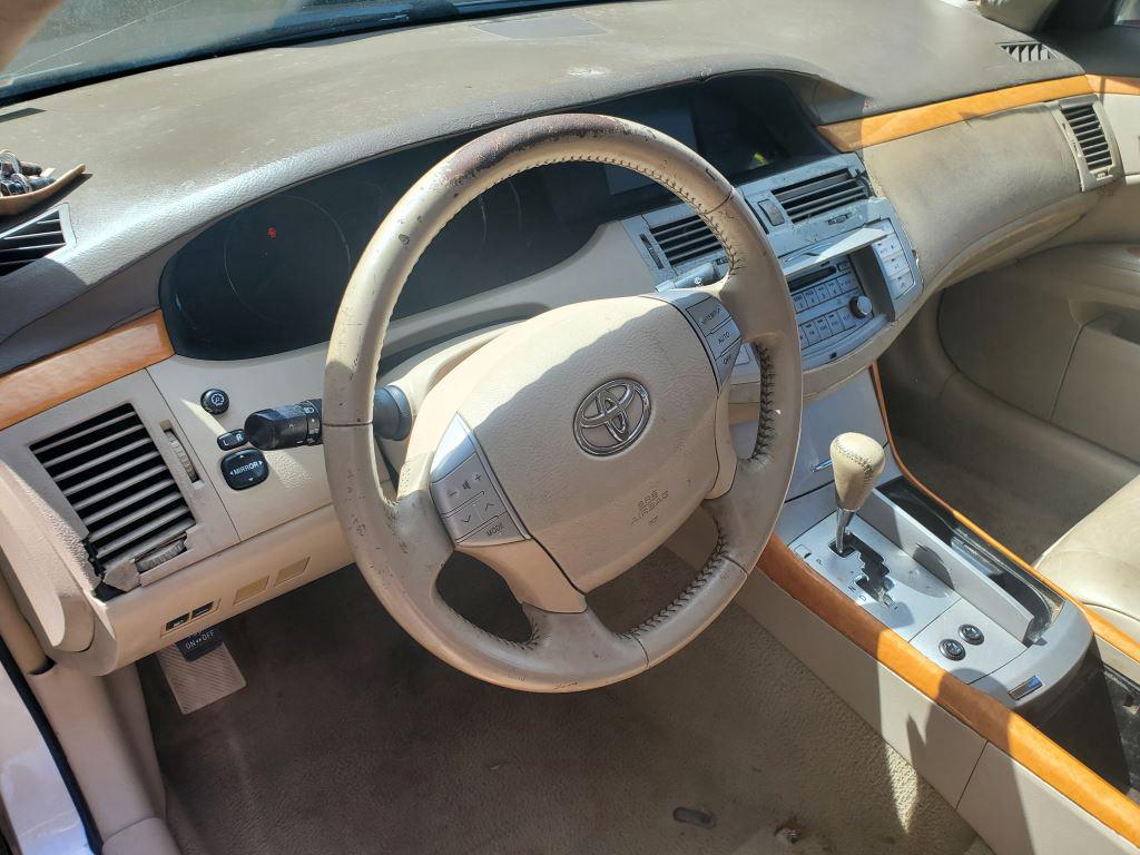 2007 Toyota Avalon XL photo