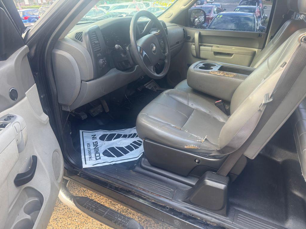 2010 Chevrolet Silverado - $9,000