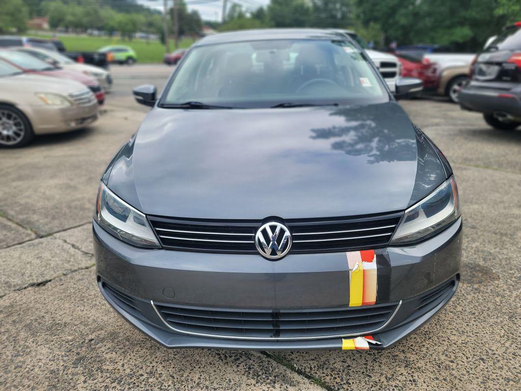 2014 Volkswagen Jetta - $9,500