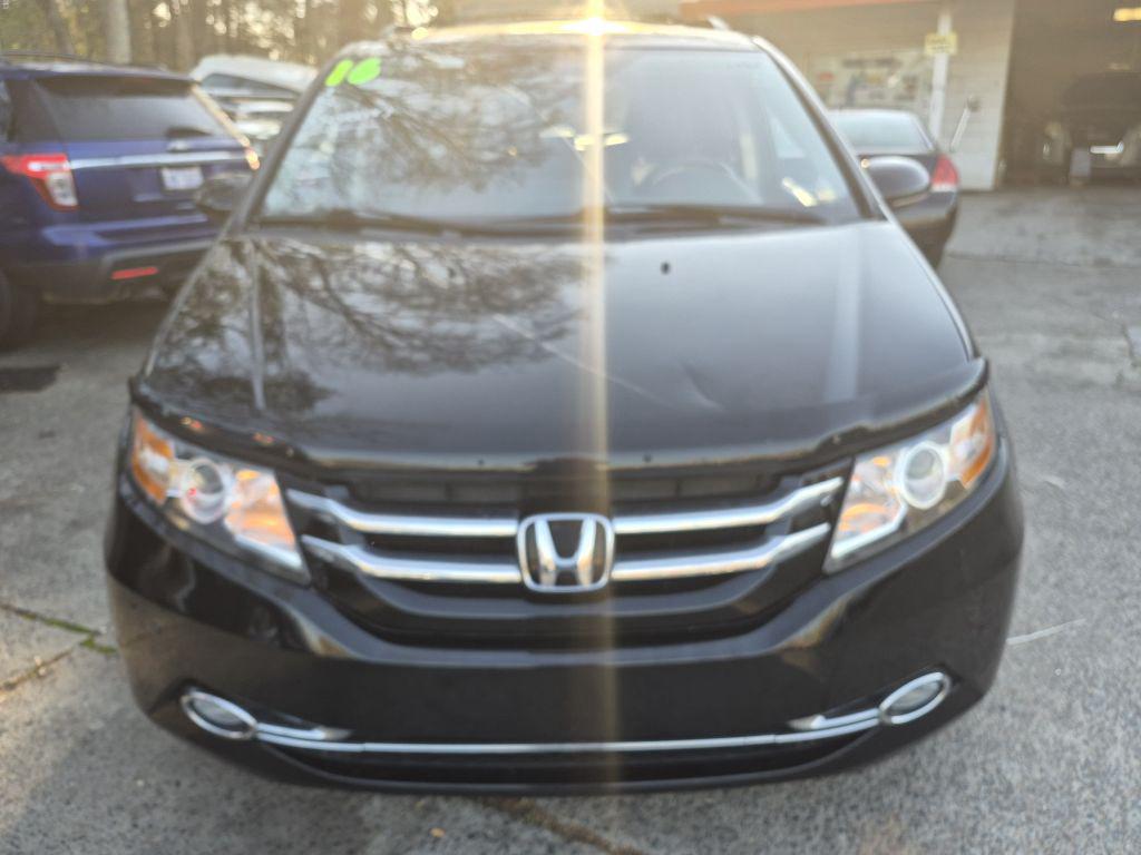 2016 Honda Odyssey - $14,000