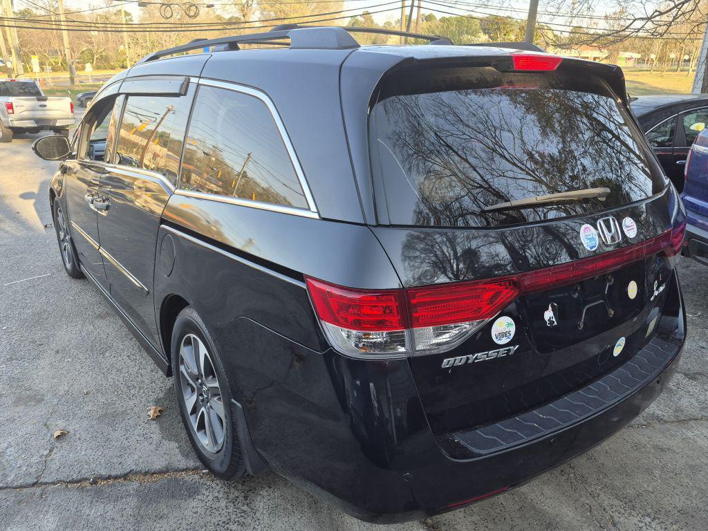 2016 Honda Odyssey - $14,000