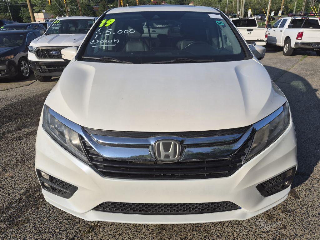 2019 Honda Odyssey - $18,000