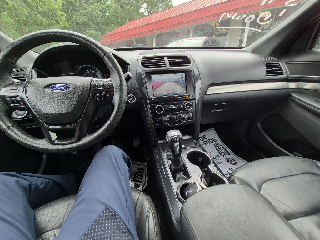 2018 Ford Explorer - $12,000