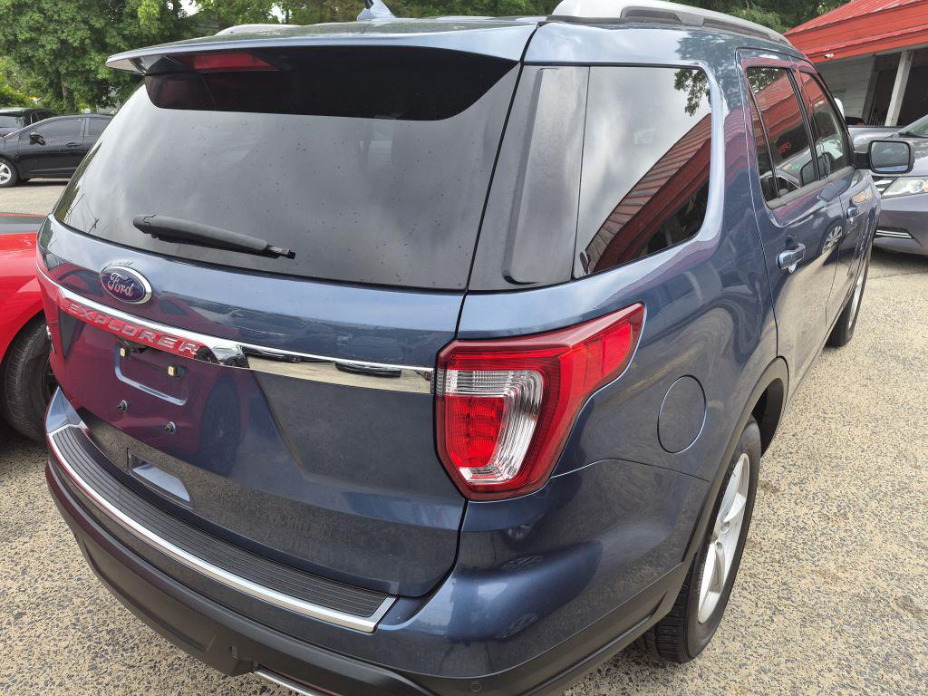 2018 Ford Explorer - $12,000