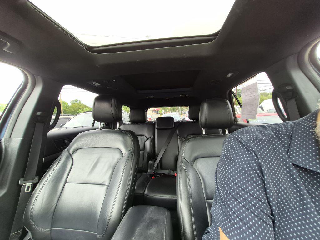 2018 Ford Explorer - $12,000