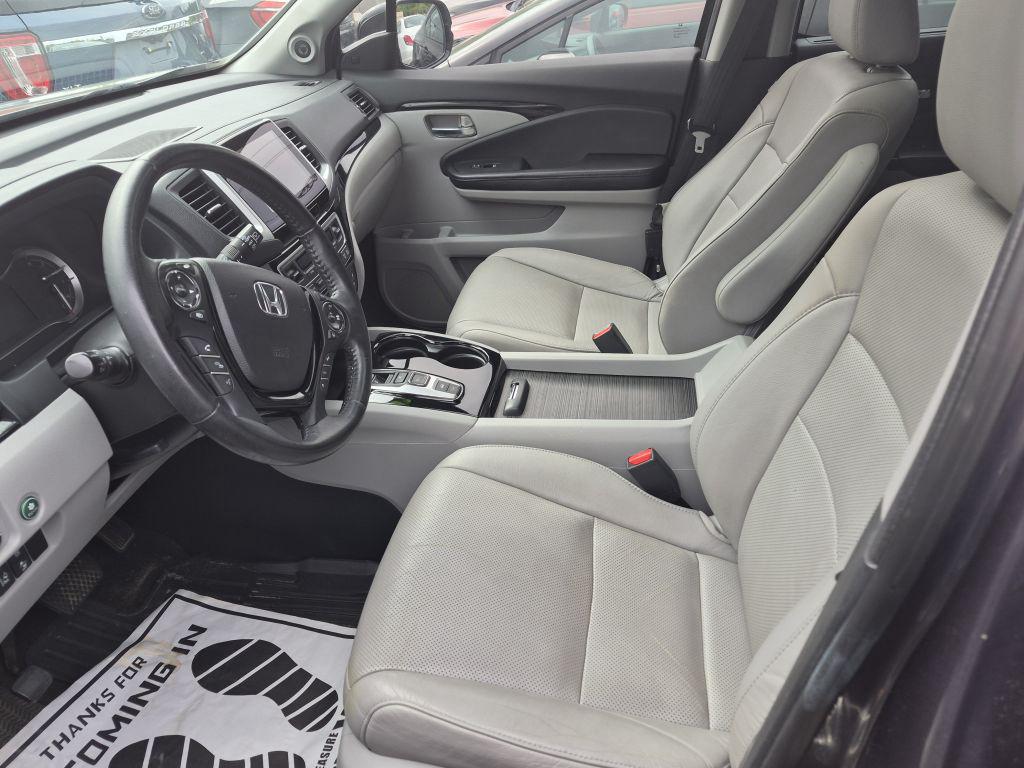 2016 Honda Pilot - $17,000