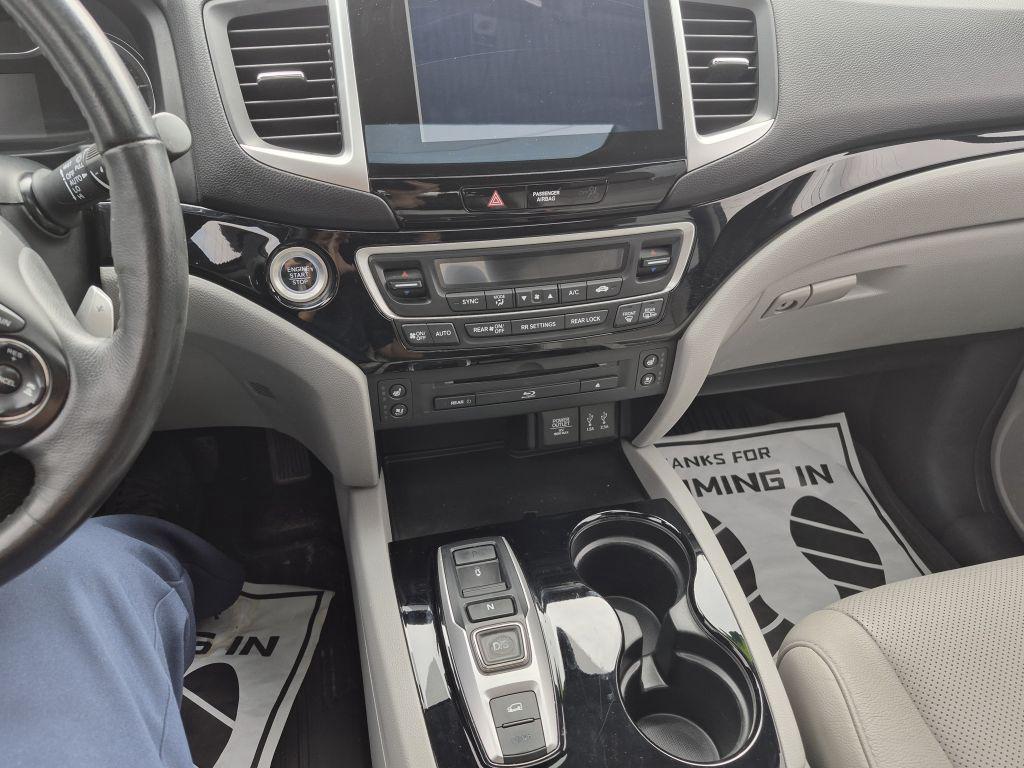 2016 Honda Pilot - $17,000