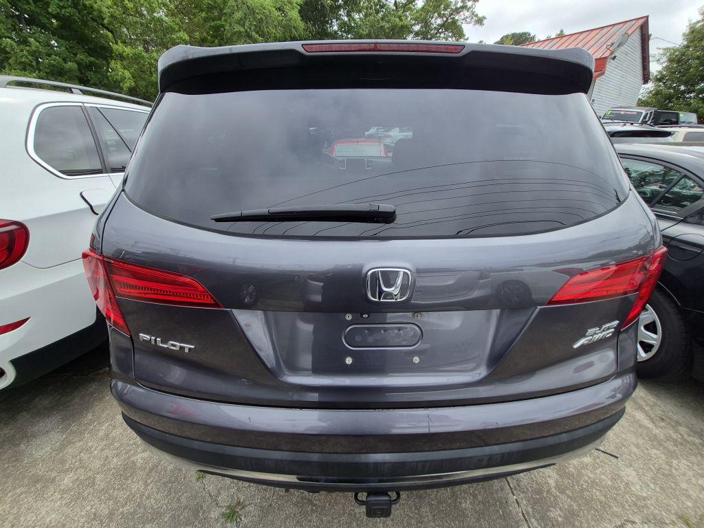 2016 Honda Pilot - $17,000