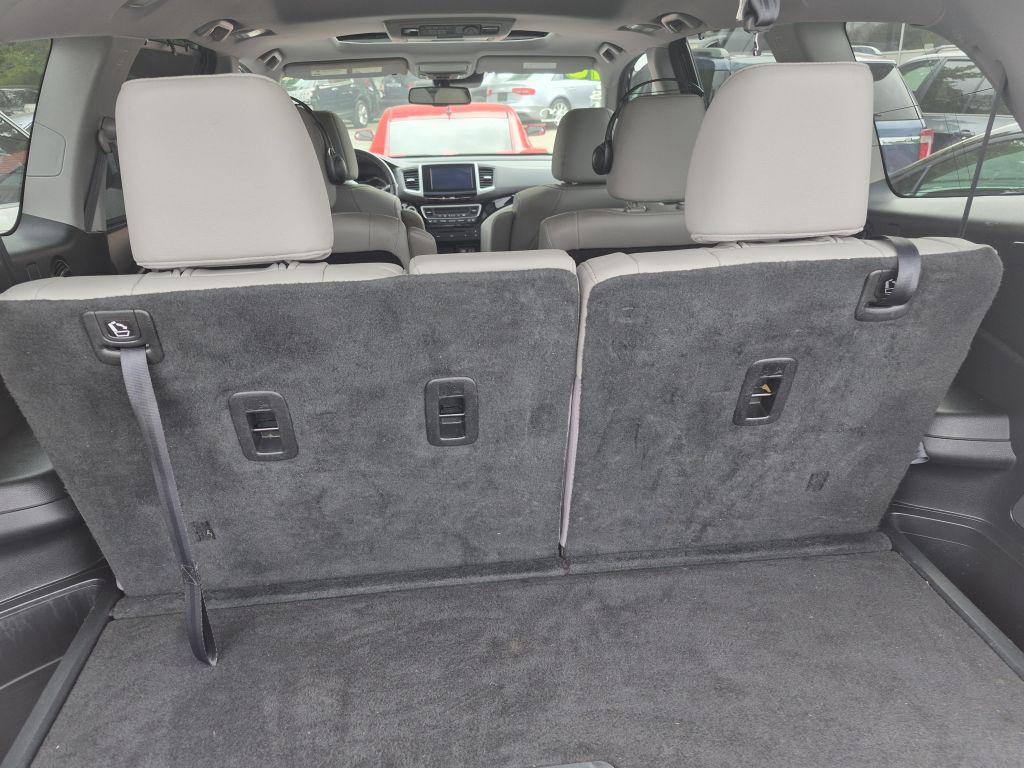 2016 Honda Pilot - $17,000